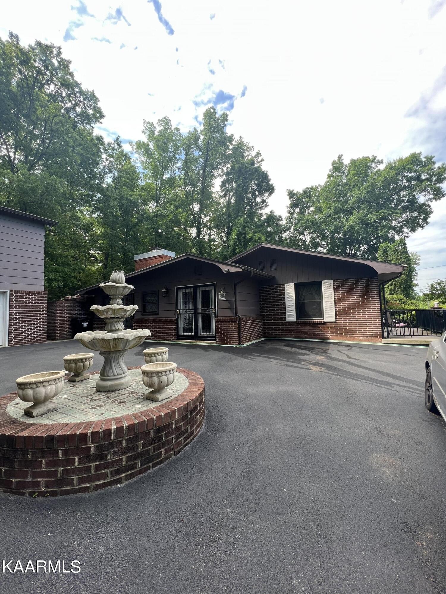 4809 Miser Station Road Friendsville, TN 37737 - Photo 16 of 17 Gallery Image 16