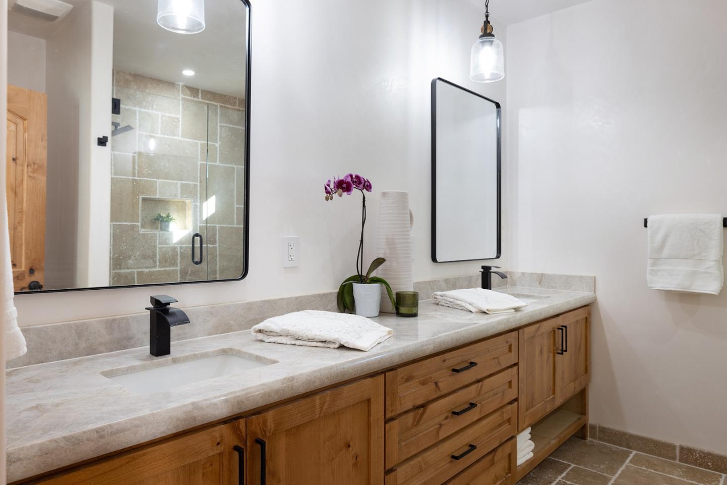 372 Corral De Tierra Road Salinas, CA 93908 - Photo 22 of 30