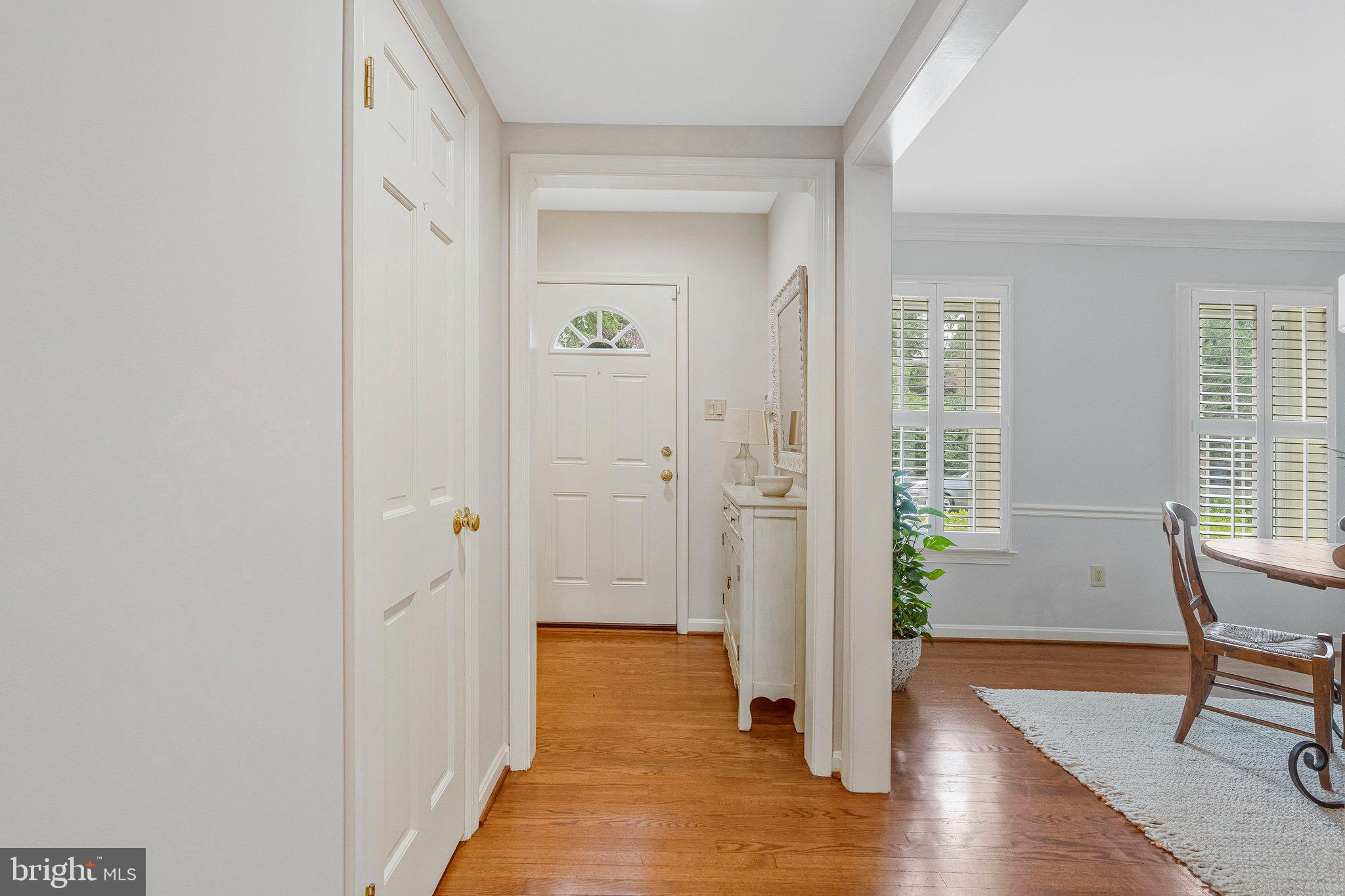 1153 Randolph Road McLean, VA 22101 - Photo 3 of 35 Gallery Image 3
