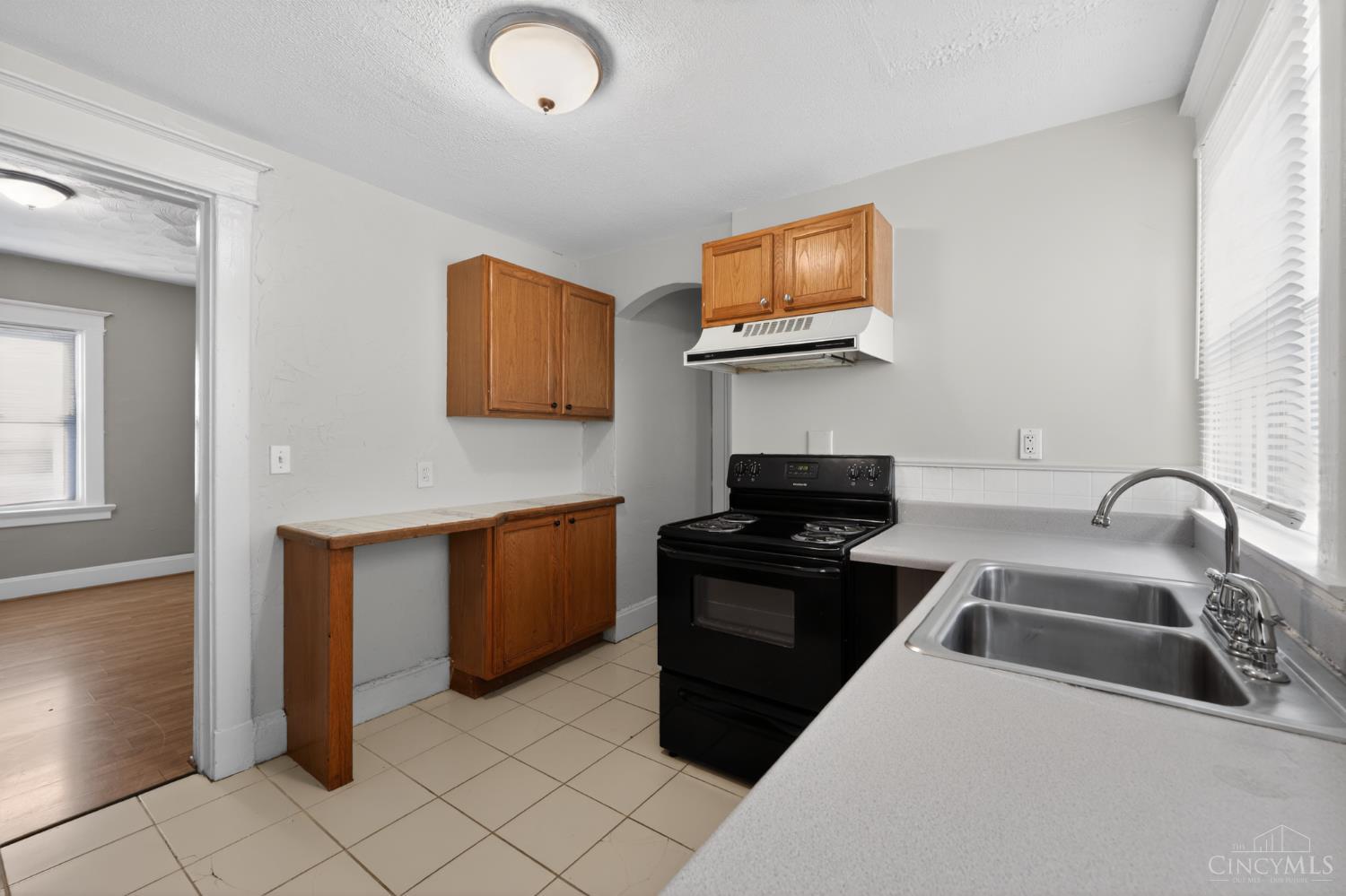 4938 Plainville Road Cincinnati, OH 45227 - Photo 22 of 34