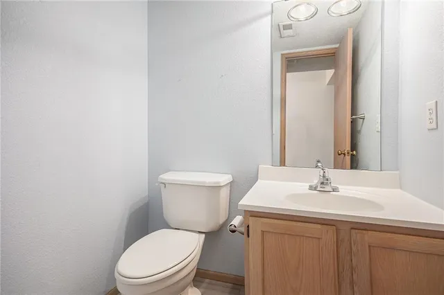 $195,000 | 1324 Southeast Norwood Drive, Lee's Summit, MO 64081