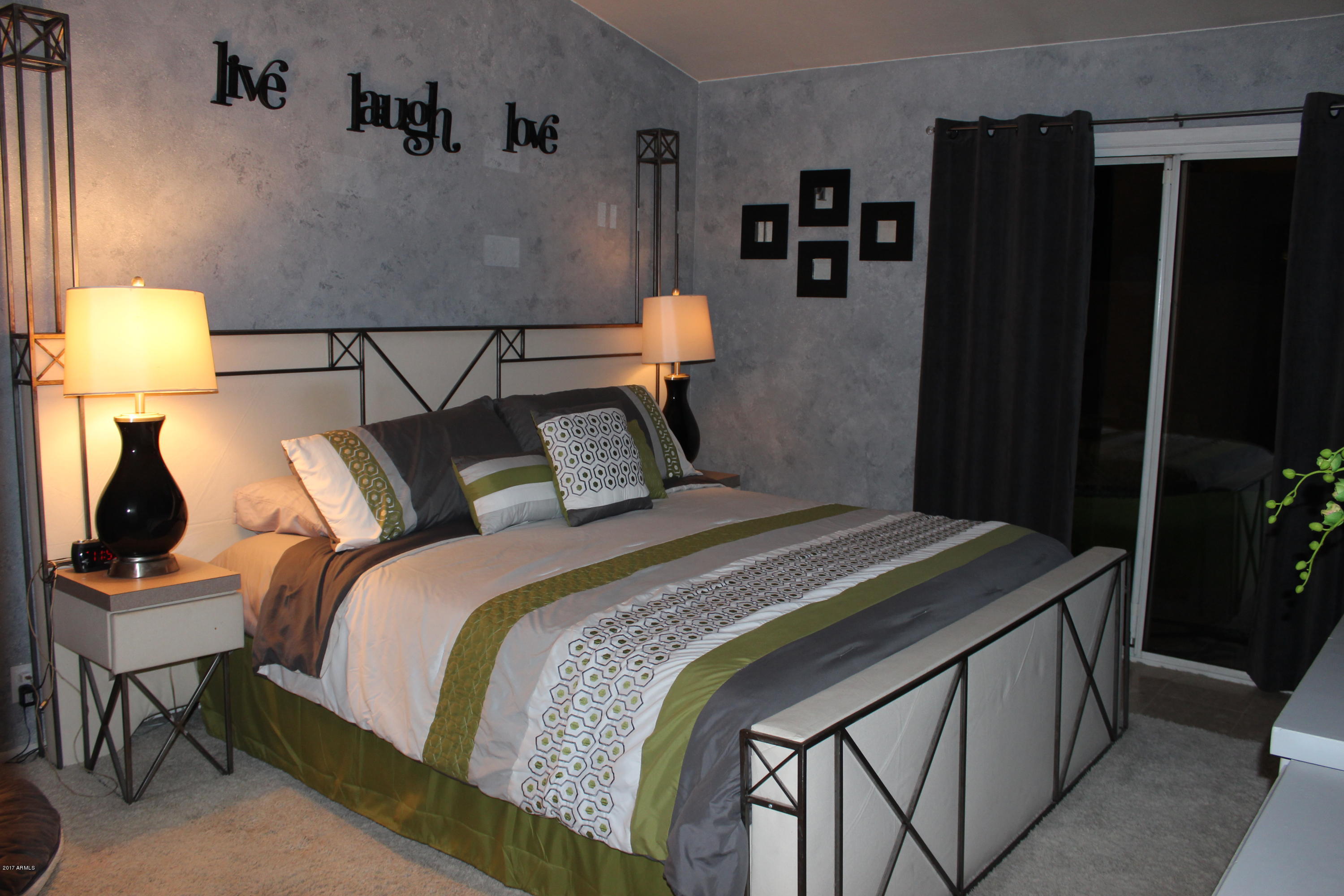 3325 East Escuda Road Phoenix, AZ 85050 - Photo 8 of 22 IMG_4301