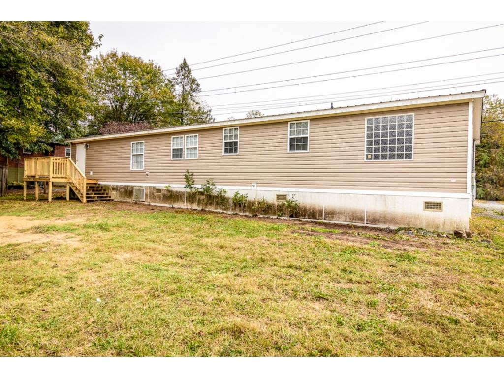 1044 Vance Tank Road Bristol, TN 37620 - Photo 2 of 18 Photo 2