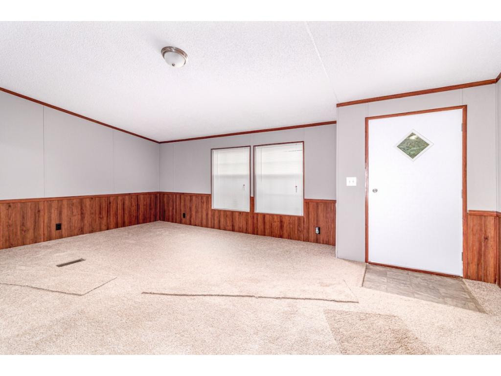 1044 Vance Tank Road Bristol, TN 37620 - Photo 3 of 18 Photo 3