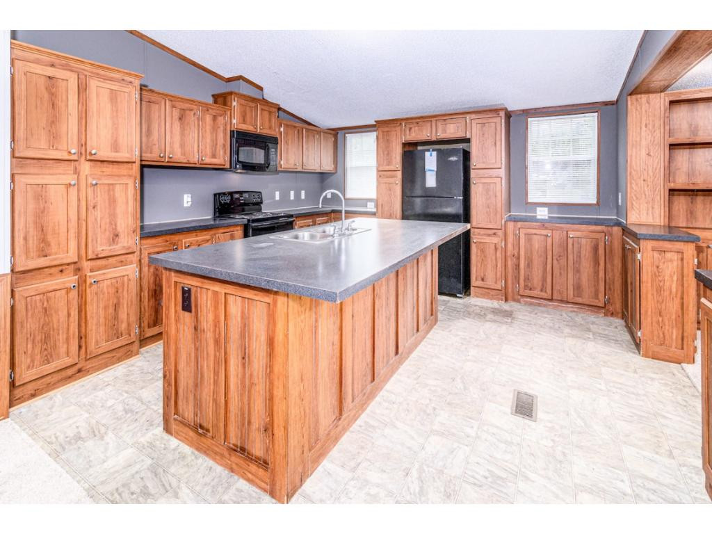 1044 Vance Tank Road Bristol, TN 37620 - Photo 5 of 18 Photo 5