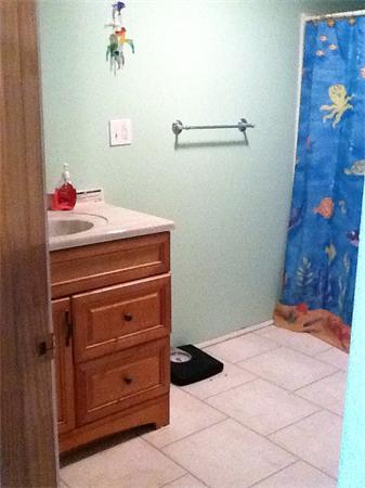 16 Apache Road Bellingham, MA 02019 - Photo 5 of 14 Gallery Image 5