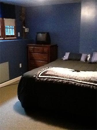16 Apache Road Bellingham, MA 02019 - Photo 10 of 14 Gallery Image 10