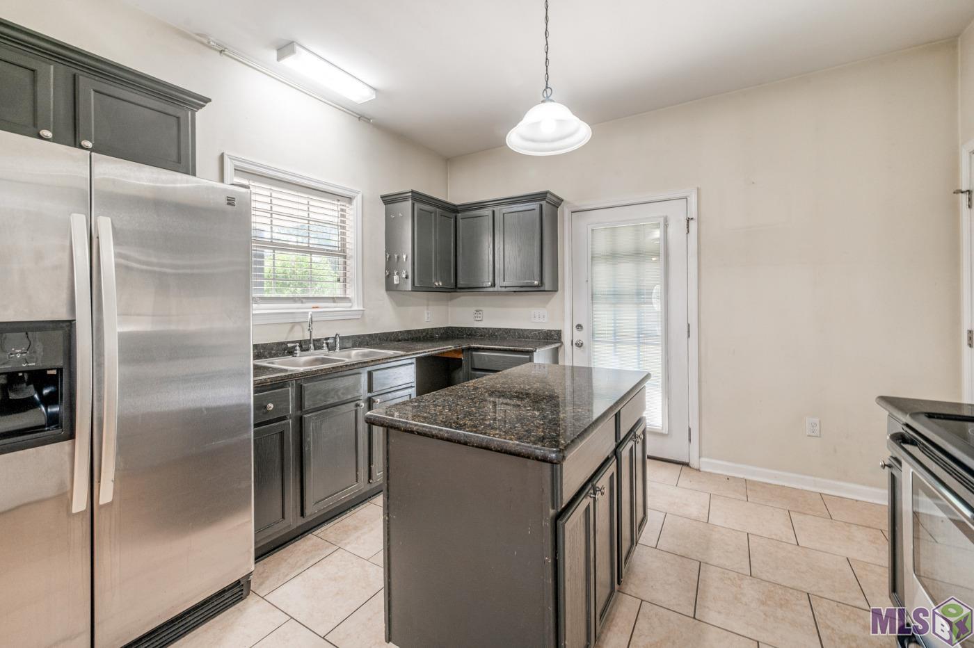 29883 Gaylord Road Walker, LA 70785 - Photo 3 of 18