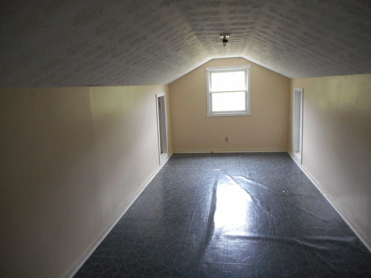 1389 Redman Store Road Luray, VA 22835 - Photo 14 of 14 Gallery Image 14