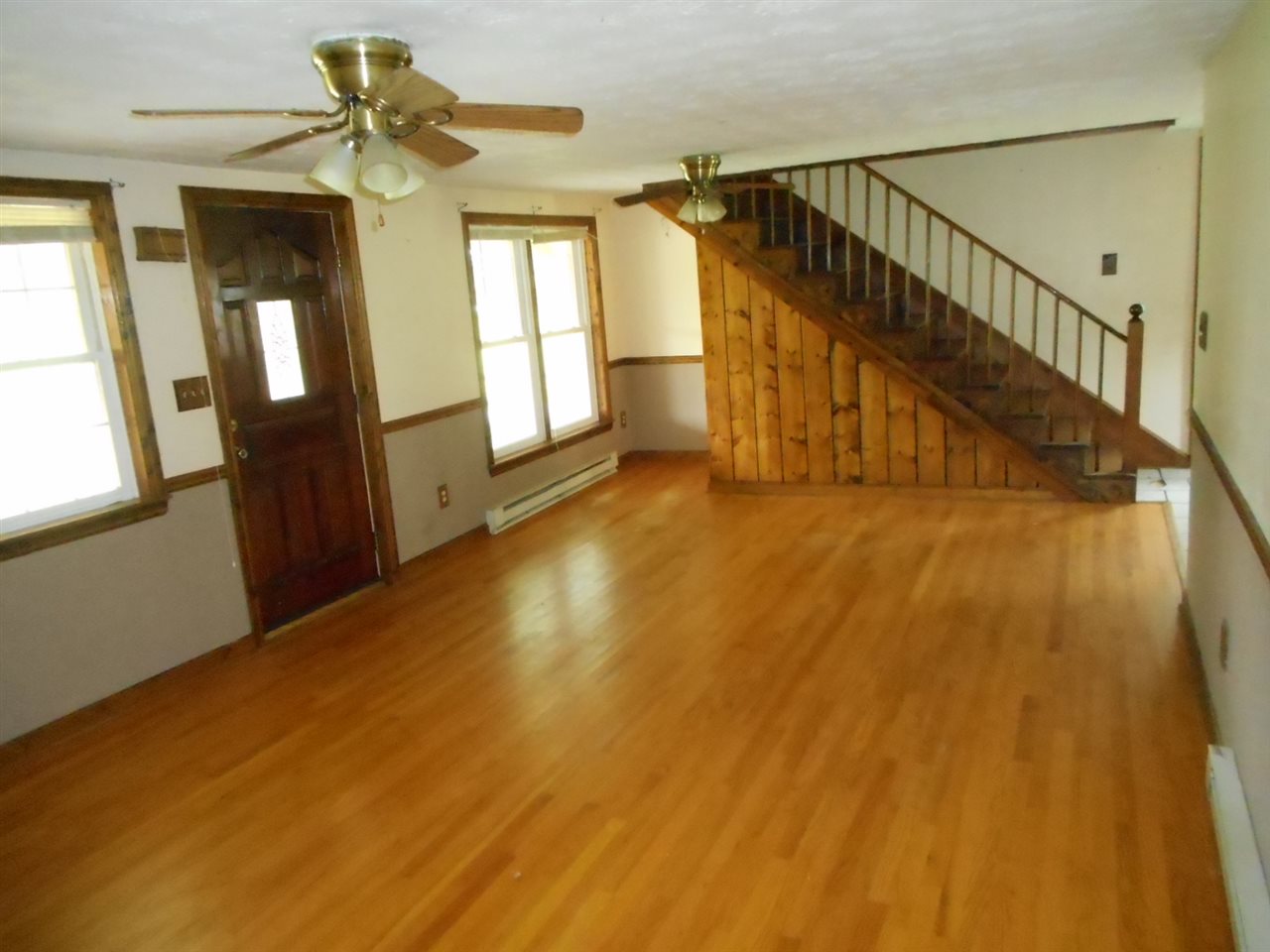 1389 Redman Store Road Luray, VA 22835 - Photo 4 of 14 Gallery Image 4