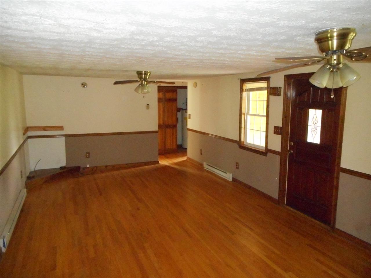 1389 Redman Store Road Luray, VA 22835 - Photo 5 of 14 Gallery Image 5