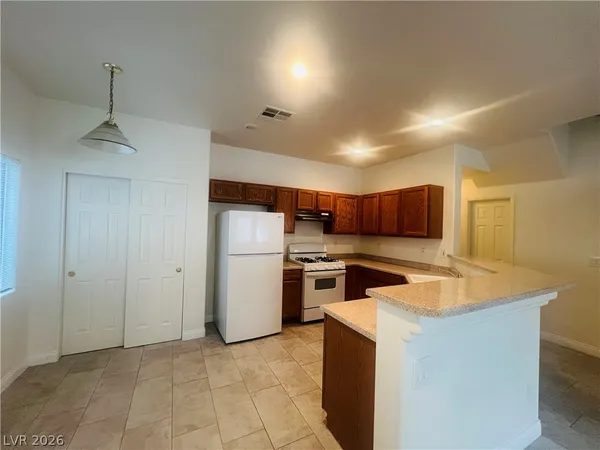 $1,800 | 1565 Buffalo Brubaker Lane, Henderson, NV 89002