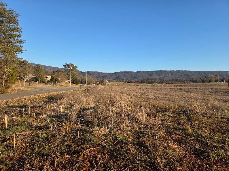 1 Stone Road Benton, TN 37307 - Photo 2 of 3