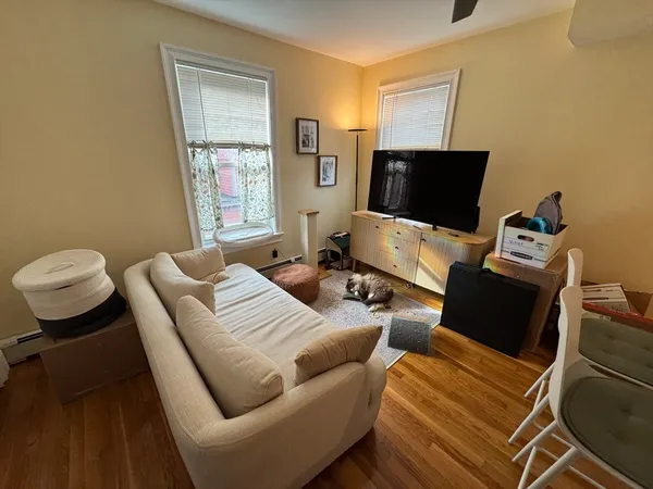 $3,550 | 65 Walden Street, Unit 2, Cambridge, MA 02140