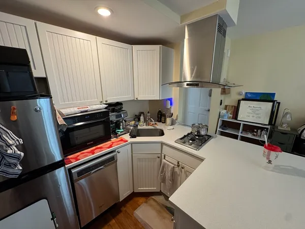 $3,550 | 65 Walden Street, Unit 2, Cambridge, MA 02140