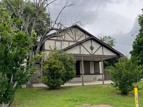 $650,000 | 310 West Stewart Street, Willis, TX 77378