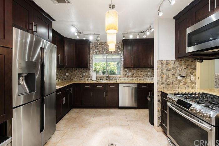 5200 Irvine, Unit 44 Irvine, CA 92620 - Photo 4 of 21