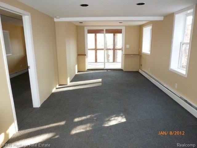 8990 Riverside Drive Brighton, MI 48116 - Photo 21 of 25 Family Room