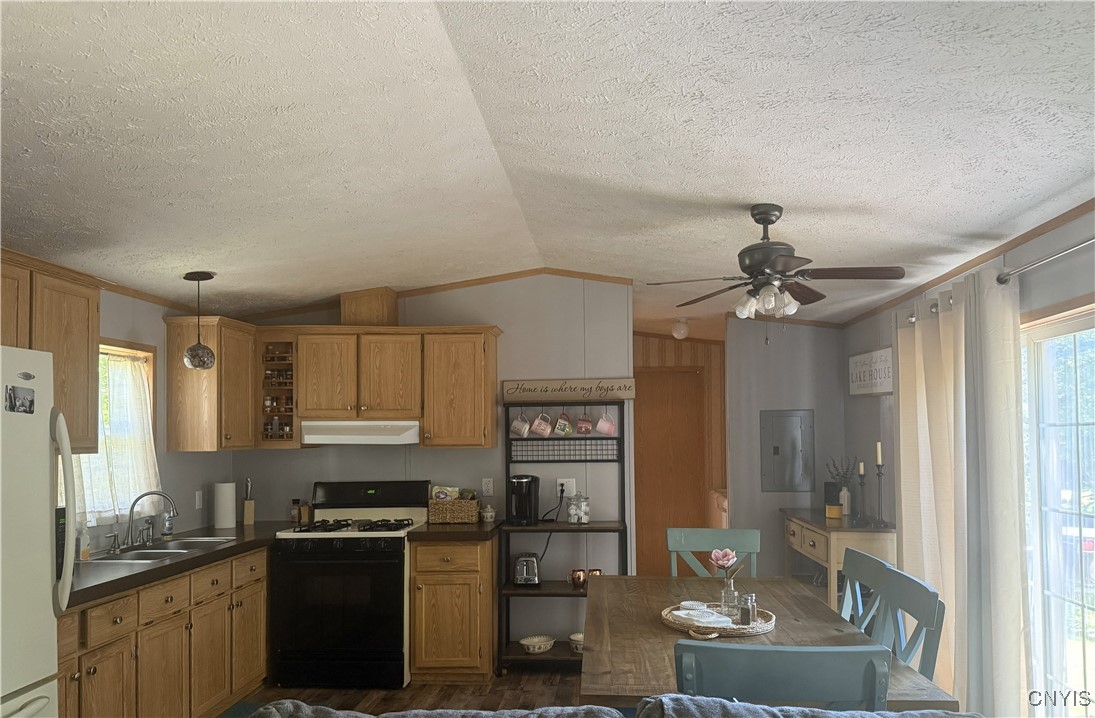 115 Rolling Hills Road Russia, NY 13324 - Photo 8 of 17