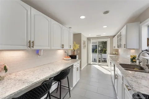 $1,025,000 | 29 Glendale Avenue, Armonk, NY 10504