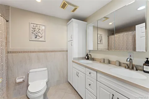 $1,025,000 | 29 Glendale Avenue, Armonk, NY 10504
