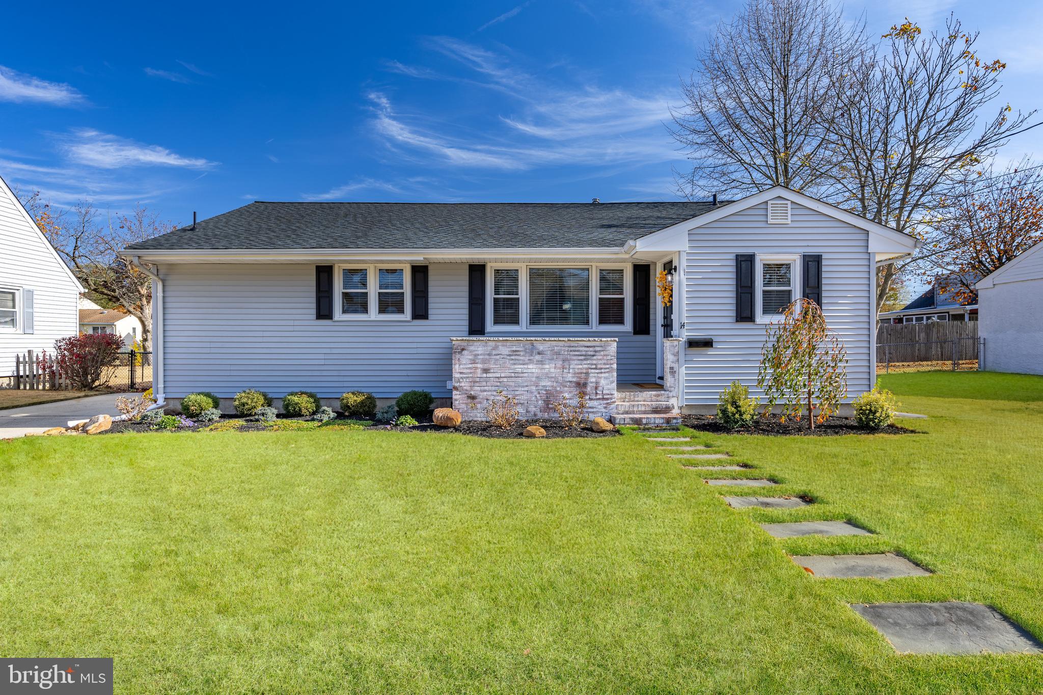 14 Alton Road Hamilton, NJ 08619 - Photo 1 of 35