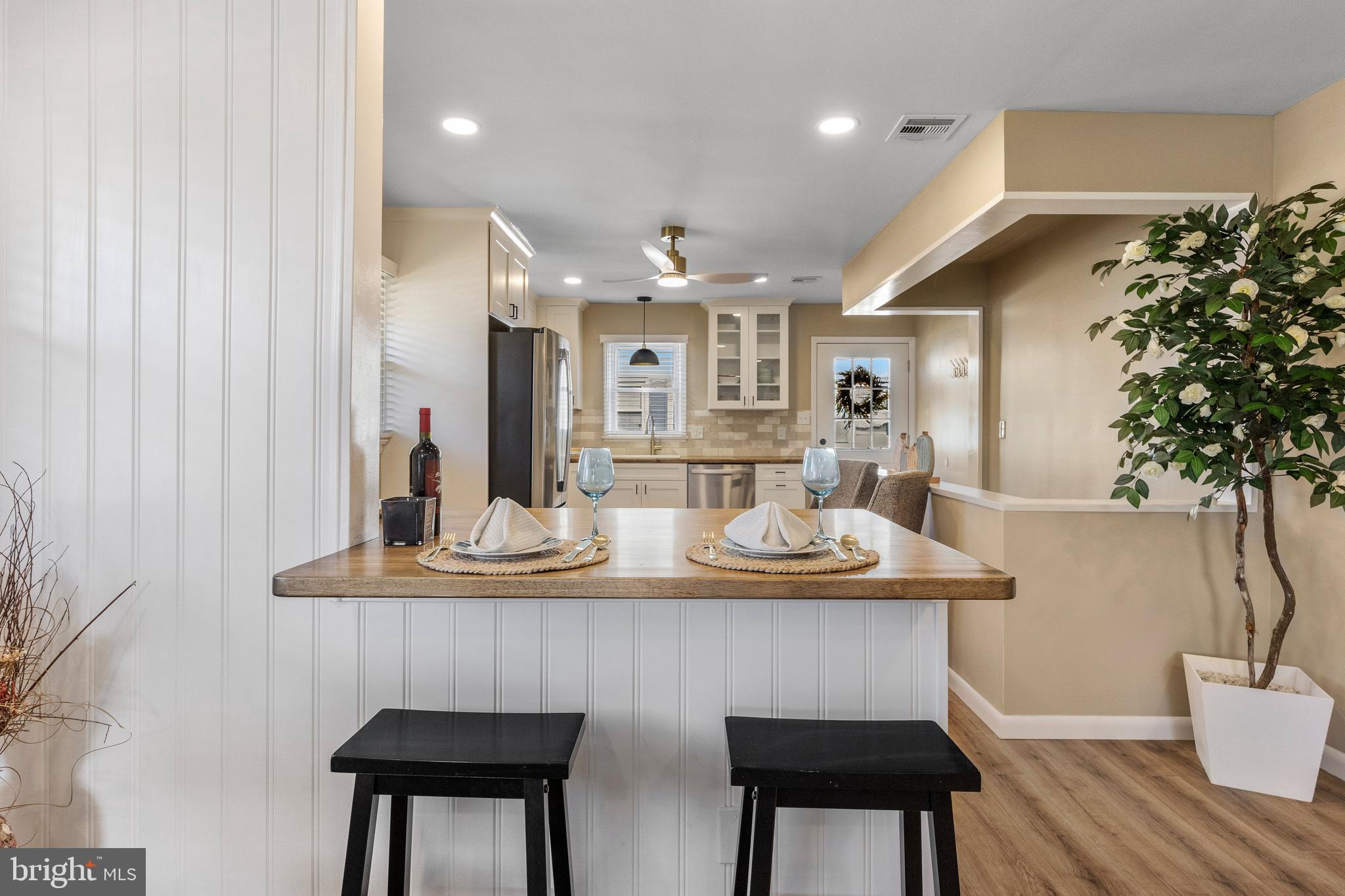 14 Alton Road Hamilton, NJ 08619 - Photo 12 of 35