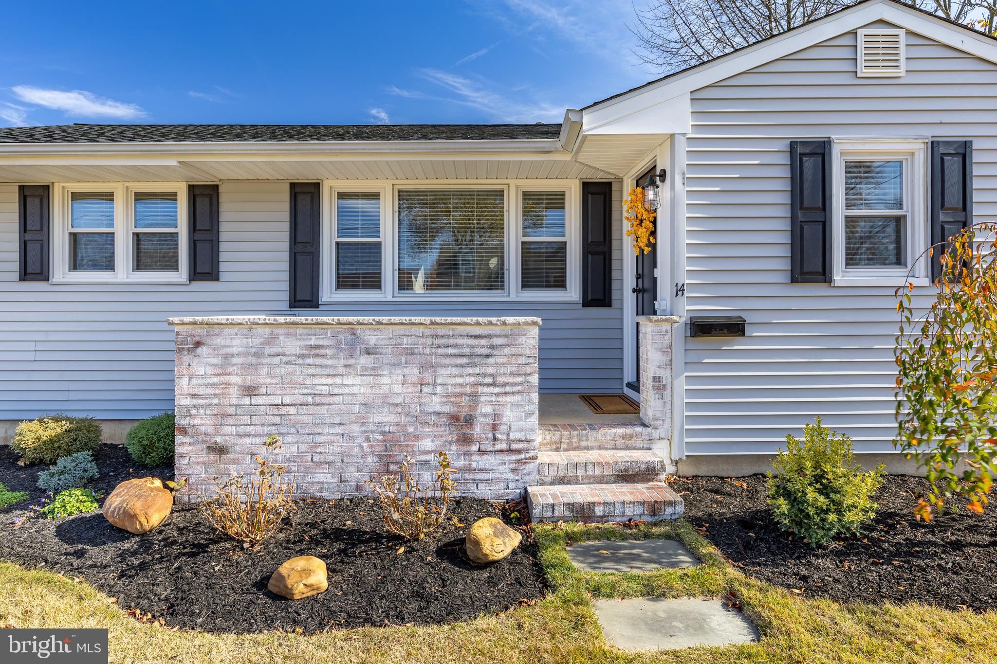 14 Alton Road Hamilton, NJ 08619 - Photo 2 of 35