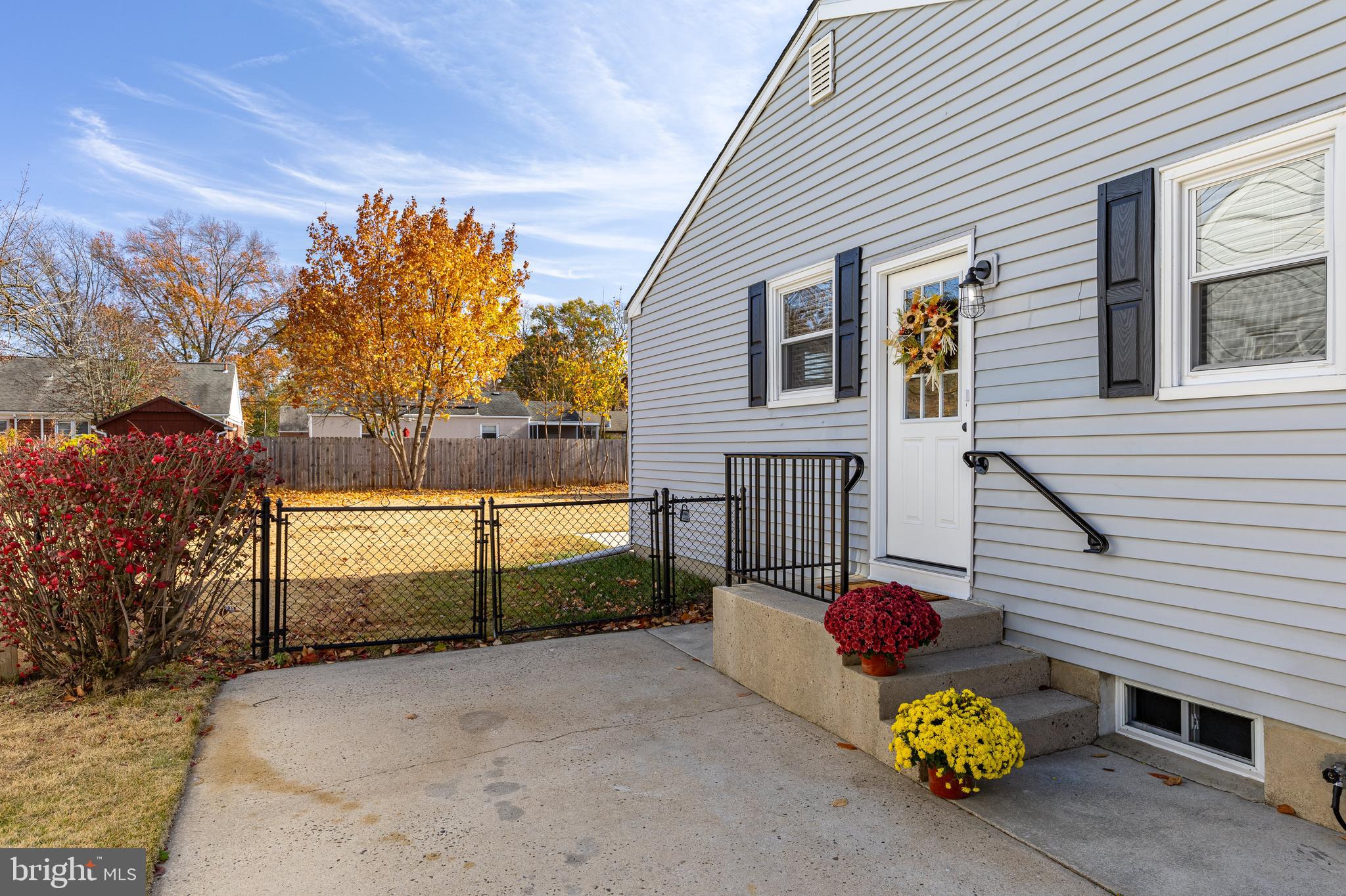 14 Alton Road Hamilton, NJ 08619 - Photo 4 of 35 Side entrance