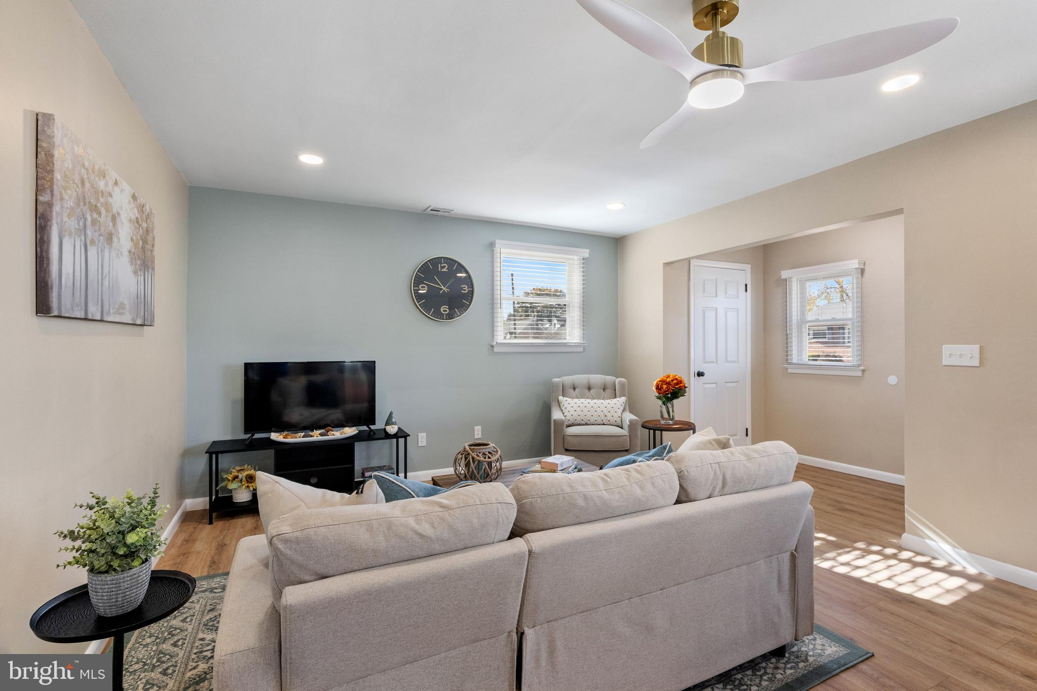 14 Alton Road Hamilton, NJ 08619 - Photo 8 of 35