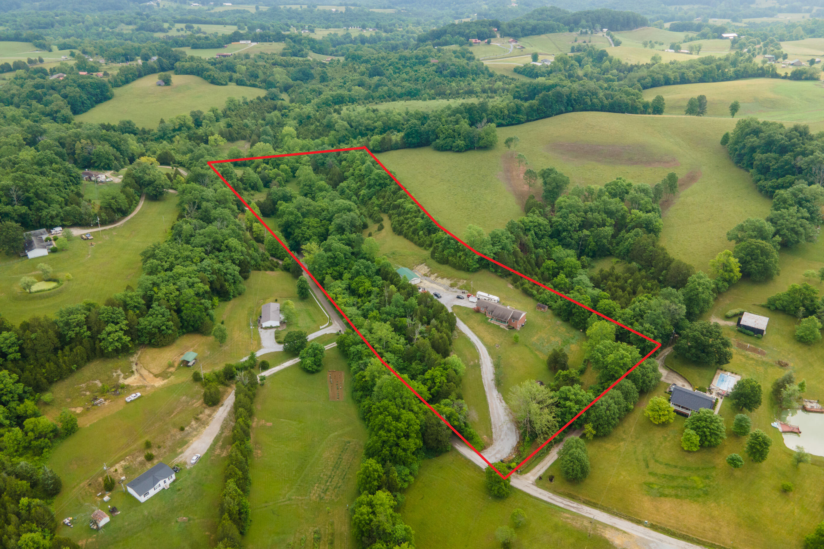 700 Vienna Road Winchester, KY 40391 - Photo 22 of 43 20230620-700-Vienna-Rd-drone-TEMedia-008