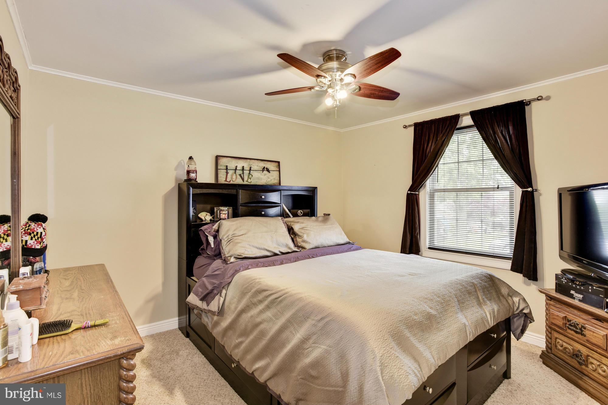 300 Winston Road Pasadena, MD 21122 - Photo 15 of 23 Bedroom