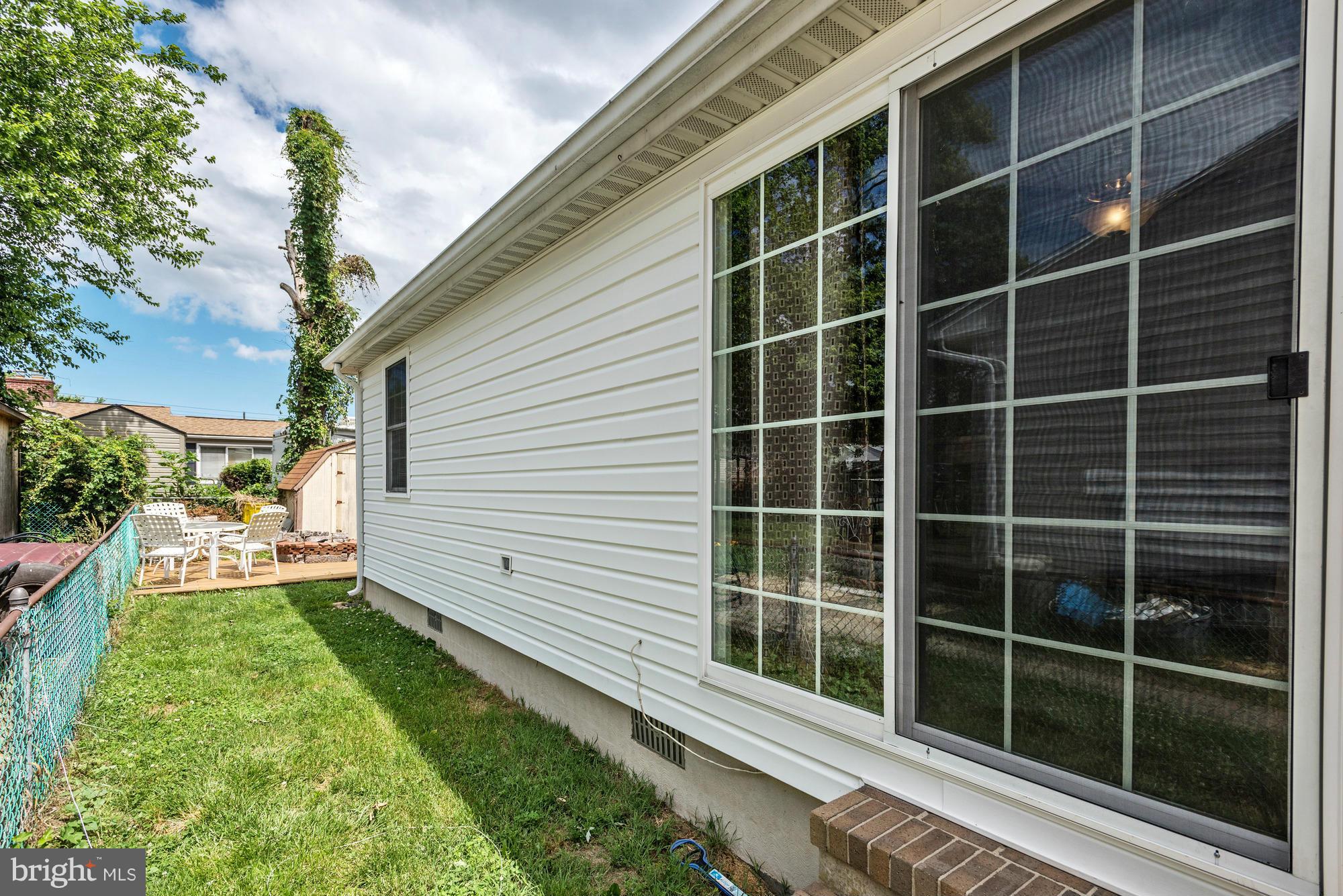 300 Winston Road Pasadena, MD 21122 - Photo 23 of 23 Exterior (Rear)