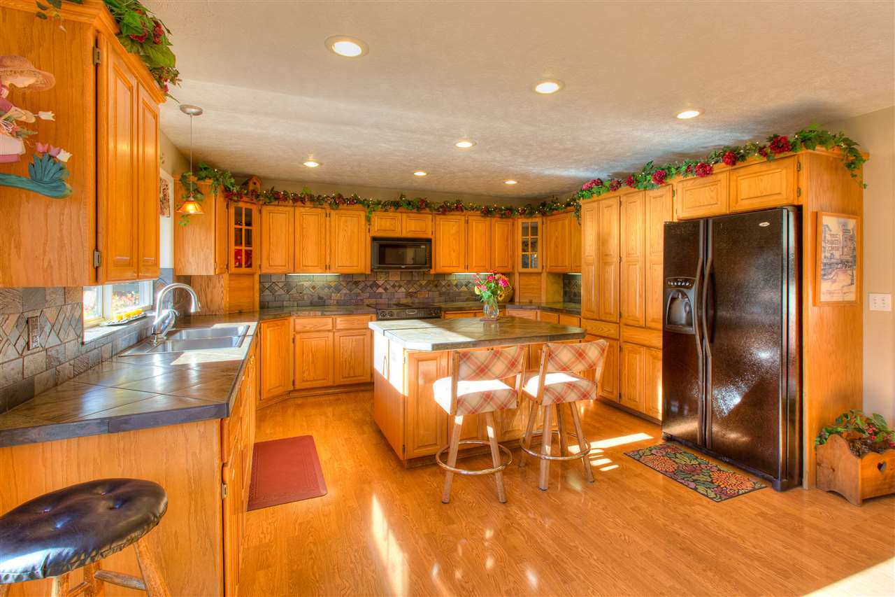 9212 East Lindgren Road Spokane, WA 99217 - Photo 8 of 20