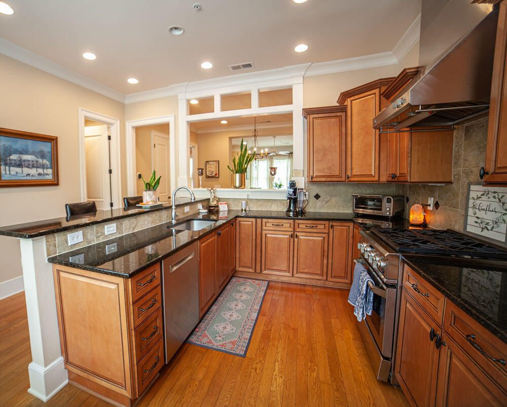 1605 Grey Marsh Road, Unit 1605 Mount Pleasant, SC 29466 - Photo 13 of 30 IMG_8459