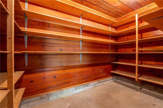 $350,000 | 135 Cramer Road, Latrobe, PA 15650