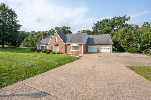 $350,000 | 135 Cramer Road, Latrobe, PA 15650