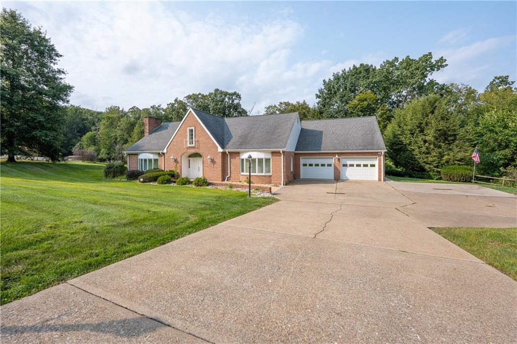 135 Cramer Road Latrobe, PA 15650 - Photo 3 of 36