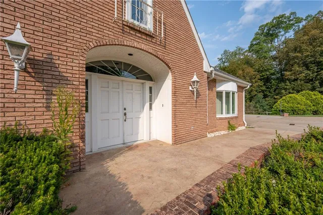 $350,000 | 135 Cramer Road, Latrobe, PA 15650