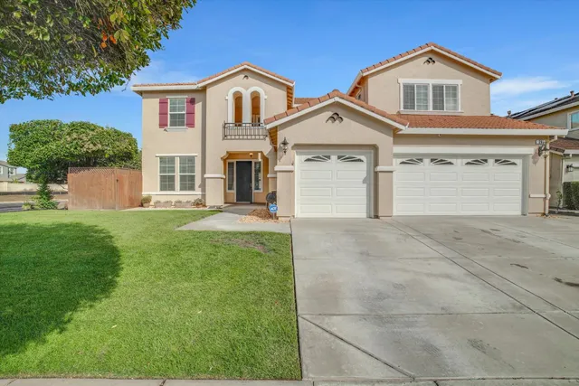 $599,999 | 1265 Fawn Lily Drive, Patterson, CA 95363