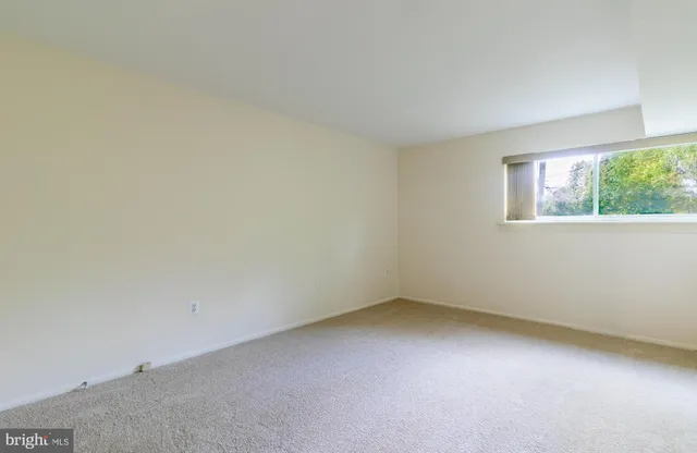 $109,000 | 8493 Greenbelt Road, Unit 8493T2, Greenbelt, MD 20770