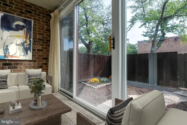 $109,000 | 8493 Greenbelt Road, Unit 8493T2, Greenbelt, MD 20770