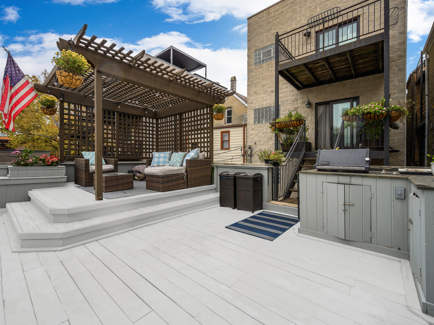 1012 North Wood Street, Unit 2 Chicago, IL 60622 - Photo 17 of 21 a view of outdoor kitchen and entertaining space