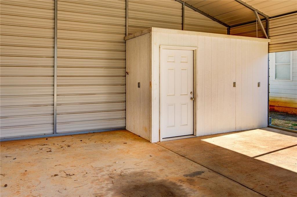 845 Baptist Camp Road Griffin, GA 30223 - Photo 8 of 39