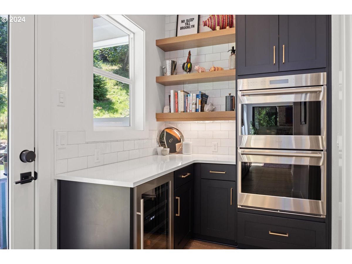 2850 Southwest Turner Road West Linn, OR 97068 - Photo 17 of 48