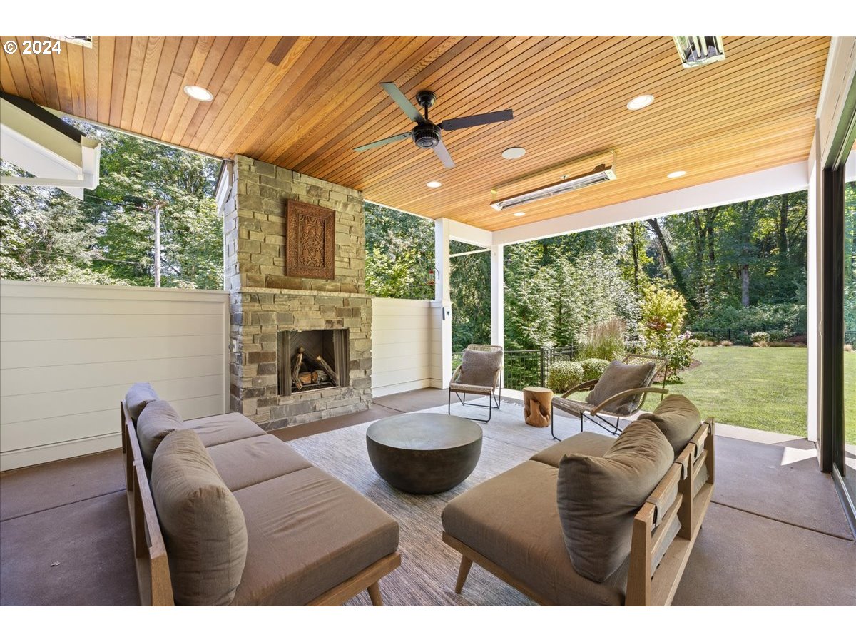 2850 Southwest Turner Road West Linn, OR 97068 - Photo 18 of 48