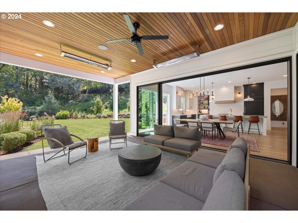 2850 Southwest Turner Road West Linn, OR 97068 - Photo 19 of 48