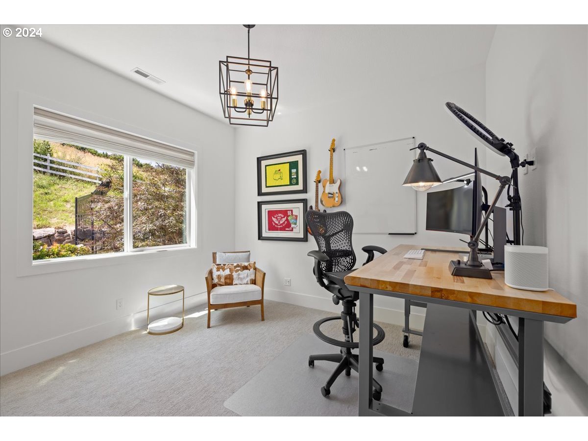 2850 Southwest Turner Road West Linn, OR 97068 - Photo 21 of 48