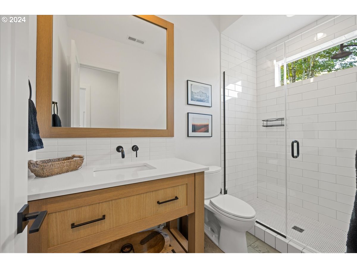 2850 Southwest Turner Road West Linn, OR 97068 - Photo 23 of 48