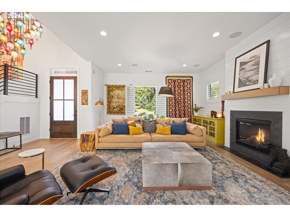 2850 Southwest Turner Road West Linn, OR 97068 - Photo 7 of 48